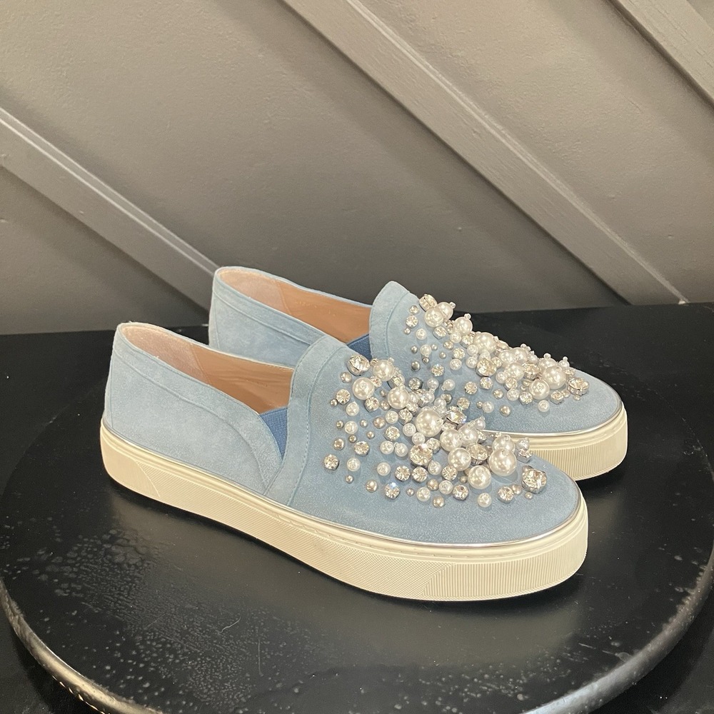Stuart Weitzman Womens Sz 8.5 Blue Suede Pearl Rhinestone Embellished Slip On